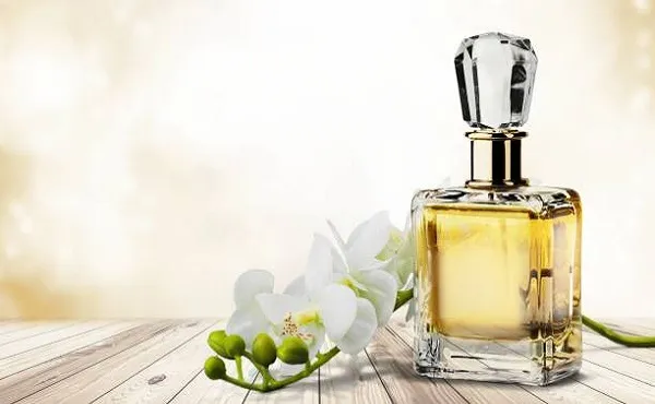 5 Perbedaan Cologne dan Parfum Kenali Sebelum Beli